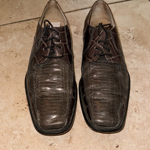 Vintage Stacy Adams snake skin dress shoes